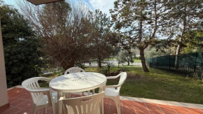 Sirolo, trilocale con giardino e garage in centro - S077